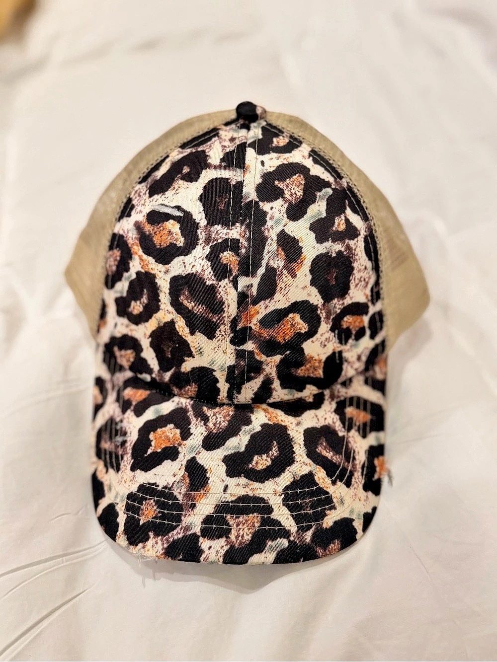 Women’s Leopard Criss-Cross Ponytail Hat